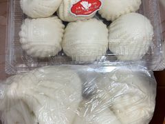 -白玉兰食品甜凤店(合生汇店)