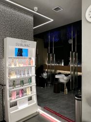 -Z.X HAIR SALON张新美业