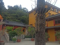 -石峰岩寺