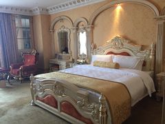 -南洋冠盛酒店(广州天河公园地铁站店)