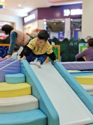 -孩子王童乐园(武汉永旺店)