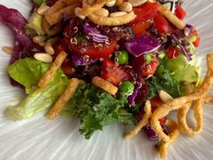 无花果沙拉-Kathleen's Waitan 凯圣琳江景西餐厅(外滩店)