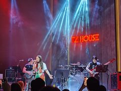 -TZ House音乐现场(来福士中心店)