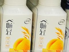 伊利畅轻燕麦+黄桃-全家便利店(槐树巷店)