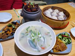 -玖鲜小笼(中山广场店)