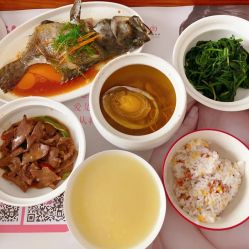 -喜喜·全套房月子会所(罗宾森广场店)