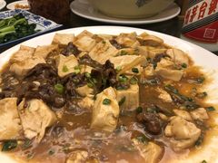 -新泉小傅美食(国贸天琴湾天境店)