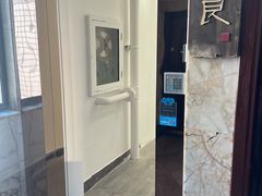 -目艮眼镜SHOWROOM(品牌集合店)