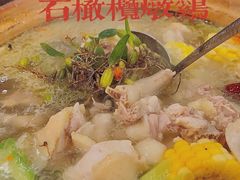 石橄榄炖鸡-洪大厨鸡煲(福田店)