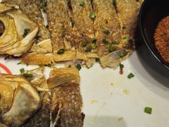 -肥肥虾庄·金牌油焖大虾(杨园滨江时代walk店)