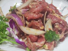 传统拌牛肉-鹤之乡·齐齐哈尔东北炭火烤肉(昆明盈江路店)