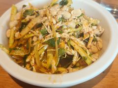 柠檬辣青芒手撕鸡-SHAN山(前滩太古里店)