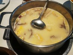 -煲王粤菜餐厅(中侨中心店)