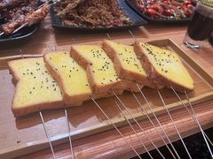 鸡蛋泡了面包片-壹酒贰肉1926·深夜食堂(九纬路店)