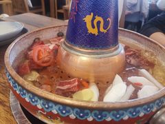 -毛辣果·贵州红酸汤牛肉火锅(西单店)