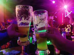 -UP嘻哈酒吧(粉巢店)