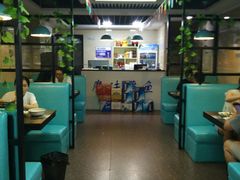 -茅炒屋龙虾·烧烤·湘菜(新河路店)