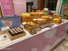 -飨食汇全日制餐厅·昆山皇冠假日酒店(九方店)