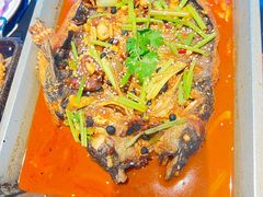 -路边边地标烧烤·川菜·小龙虾·音乐酒馆(良乡长虹店)