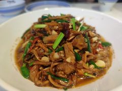 -俏湘厨•地道湘菜(建华南路店)