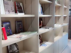 -光海书局(南京东路第一百货店)