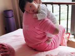 -爱的果实月嫂育婴师(世纪东方店)