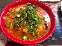 海鲜辣汤面-香港饭店0410(明洞店)