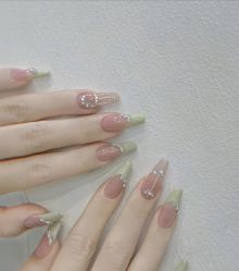 -1T·1M 日式美甲美睫