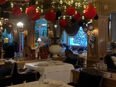 -火车头法国西餐厅