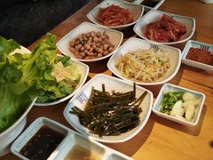 -唯成•韩国炭火烤肉 유성고기