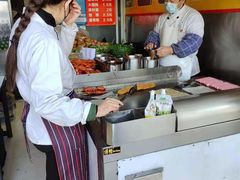 -海燕家人灌蛋饼(凤凰街店)