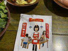 -黄潇洒老火锅(九眼桥宏济巷店)