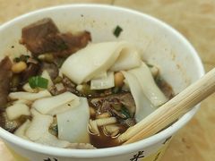 -覃肥叔桂林米粉(粮道街店)