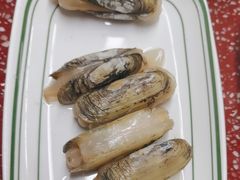 -四囍码头海鲜烧烤自助火锅(外滩南京东路悦荟广场店)
