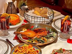 -Mogul Eatery·大亨餐酒馆