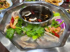 鹅掌汤锅-掌上鲜(南顺城街店)