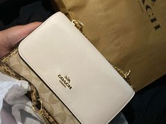 -COACH蔻驰(百联奥特莱斯店)