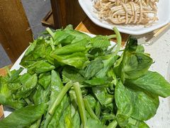 -肖肖酸萝卜鱼火锅(总店)