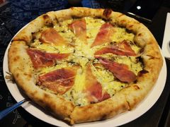 黑松露帕尔玛火腿披萨-TIAGO HOME KITCHEN(朝阳大悦城店)