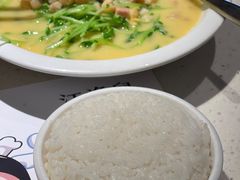 五常大米-江渔儿酸菜鱼·拔草餐厅(虎门君乐汇店)
