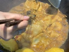 -屯老二农家铁锅炖·行业领军者(梅江店)