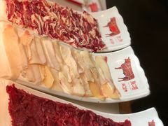 -左庭右院鲜牛肉火锅(浦江欢乐颂店)
