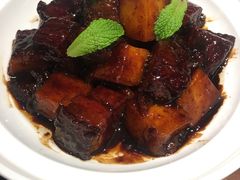 慈城年糕红烧肉-童福兴·南京菜(老门东店)