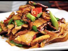 腊香干耳尖-唐伯虎新派湘菜馆(石夏时代广场店)