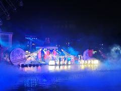 -七彩云南欢乐世界