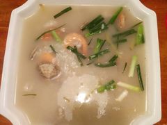 海鲜泡饭-温州一家人美食(西木头市店)