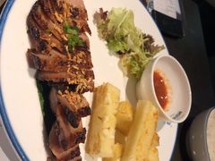 -美奈小馆·越南料理(中航城君尚购物中心店)