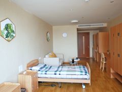 -朗诗常青藤养老(五马渡店)