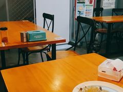 大堂-回·龙虾铺·盆盆蟹·烧烤大排档(回龙观店)