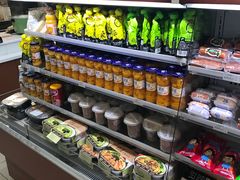 -全家便利店(东直门店)